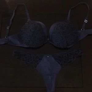 Adore Me 3 Cup Sizes Bigger Push Up Bra 34D Size L